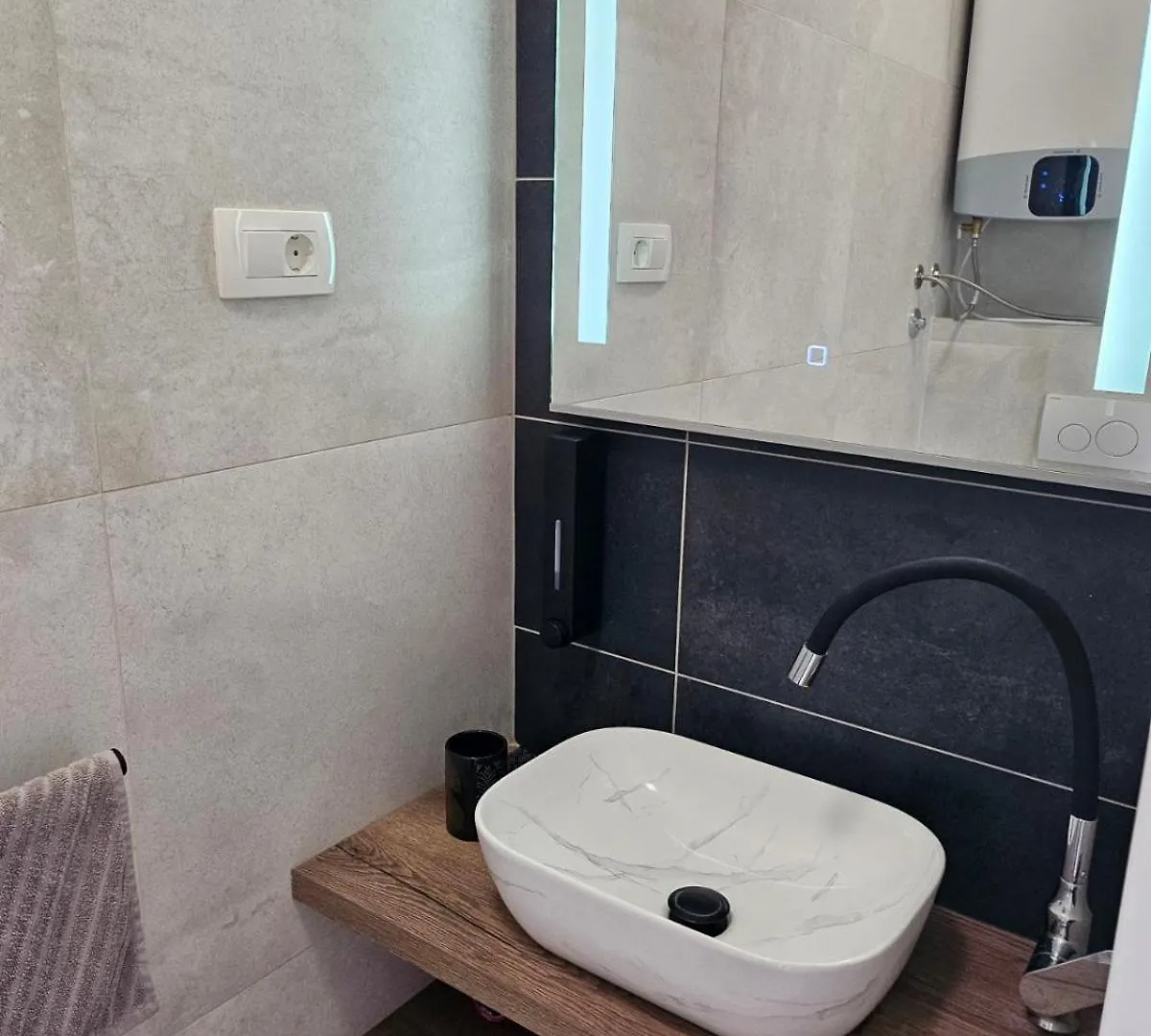 Appartamento Cassiopeia - Seaside Retreat Omišalj Croazia