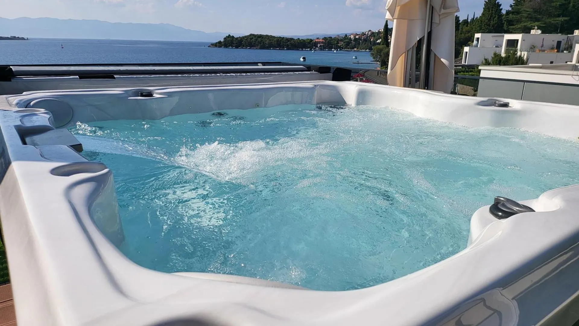 Appartamento Cassiopeia - Seaside Retreat Omišalj Croazia